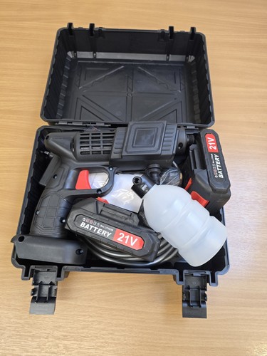 Hand held pressure washer - , gun